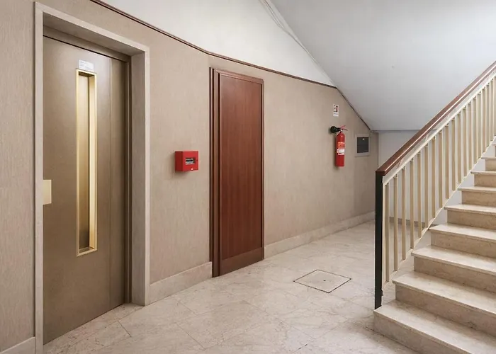 Apartman Chic Near Metro B & Colosseum *